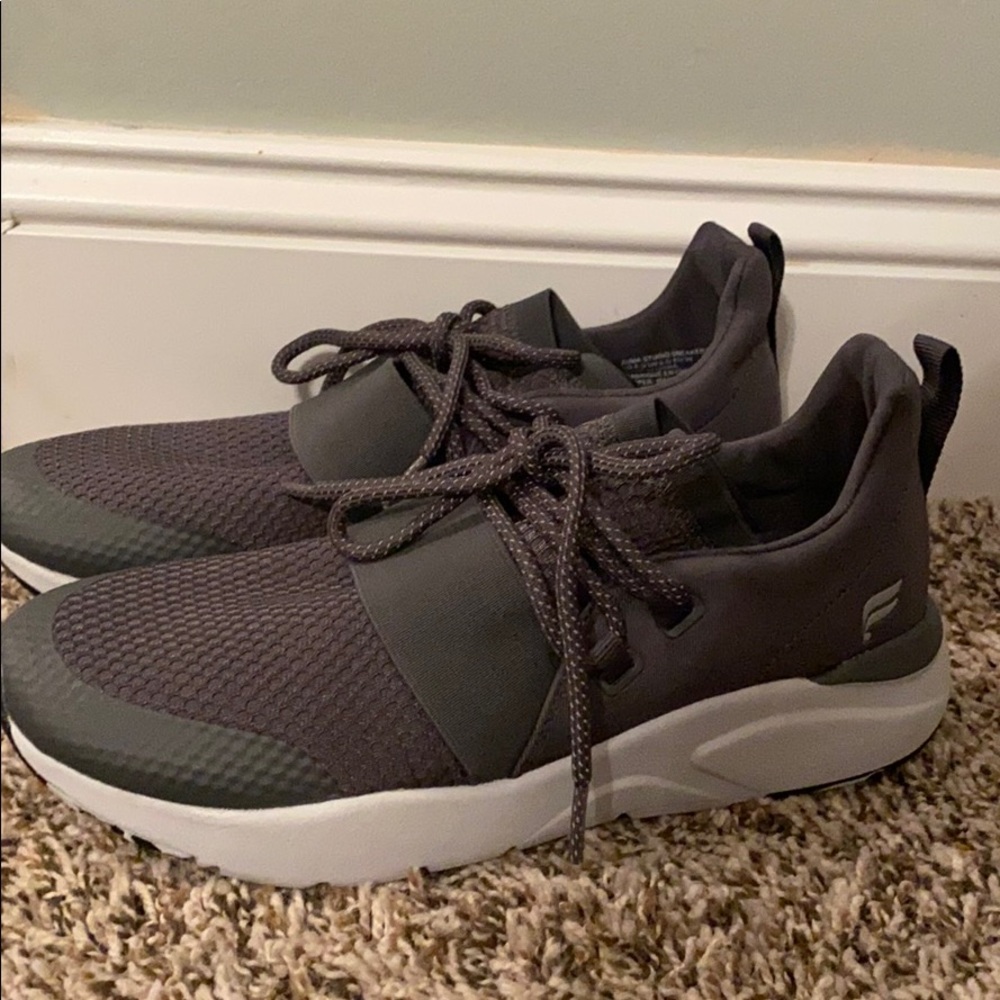 Fabletics size 8 1/2 shoes